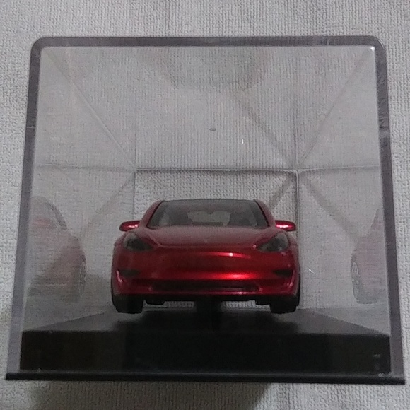 Tesla Model 3 Diecast 1/43 Car - Picture 3 of 16